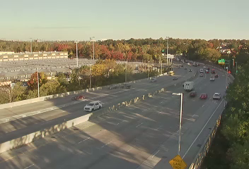 I-678 at Grand Central Pkwy/Interchange (2) live camera view