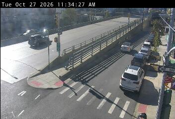 Exterior St @ 3 Ave live camera view