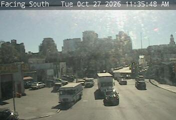 College Point Blvd @ 35 Ave live camera view