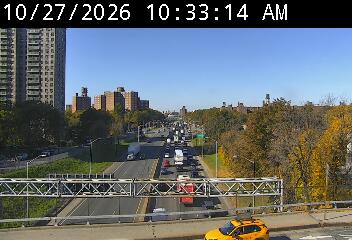 Bruckner Blvd E / White Plains Rd- Camera 2 live camera view