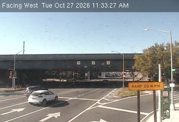 Northern Blvd @ 68 St live camera view