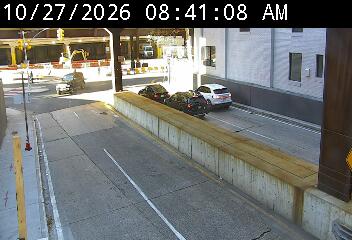 Lincoln Tun Approach(Bet 9Ave & 10Ave) @ W31 ST live camera view