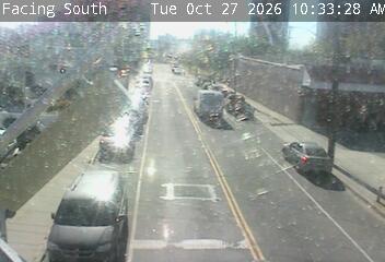Beach Channel Dr @B 32 St live camera view