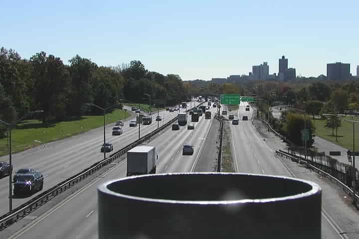 C5-VWE-28-SB_at_67th_Rd-Ex11 live camera view