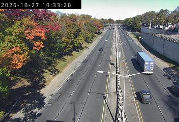 Clearview Expy @ 35 Ave live camera view