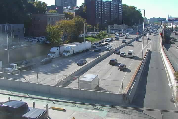 C1-MDE-09-SB_at_Depot_Pl-Ex7-CBX live camera view