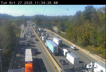 Long Island Expy @ Douglaston Pkwy live camera view