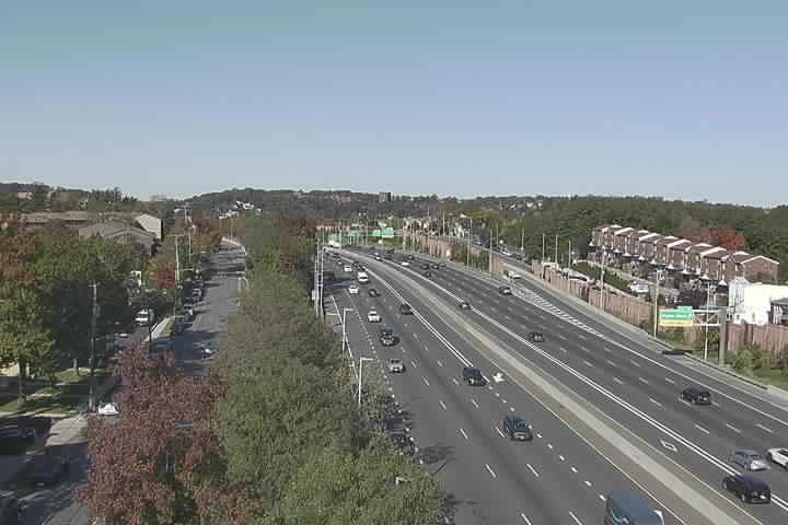 C3-SIE-15-EB_at_Fingerboard_Rd_Ex15 live camera view