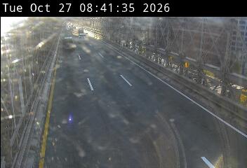 BB-64 South Rdwy @ Bklyn Twr Side Sapn live camera view