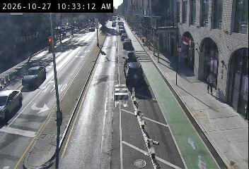 McGuinness Blvd @ Greenpoint Ave live camera view