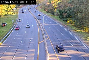 Bronx River Pkwy @ Wakefield Ave live camera view