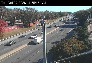 LIE (S S/R) @ Kissena Blvd live camera view