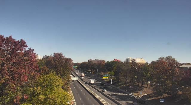 C2-GE-01-WB_at_92nd_St-Vrrazano_Br live camera view