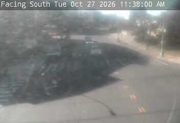 Boston Rd @ Claremont Pkwy @ Wilkins Ave live camera view