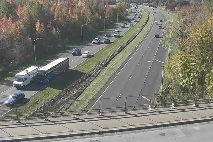 C3-WSE-10-SB_at_South_Ave-Ex8 live camera view