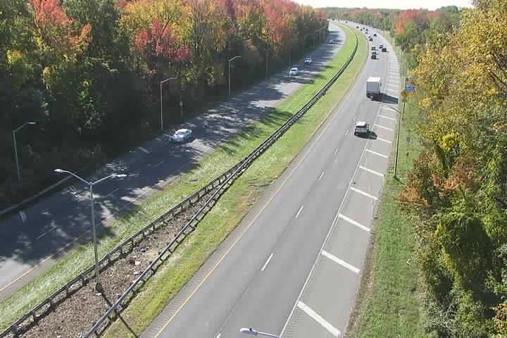 C3-WSE-03-SB_at_Bloomngdale_Rd-Ex3 live camera view