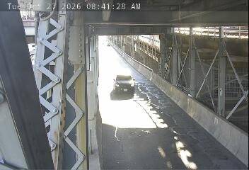 WBB-8 NIR Bklyn Anch./Kent Av live camera view