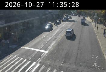 Victory Blvd @ Bay St live camera view