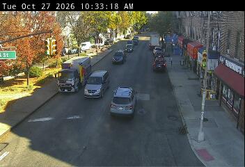 Flushing Ave @ Grand Ave & 64 St live camera view
