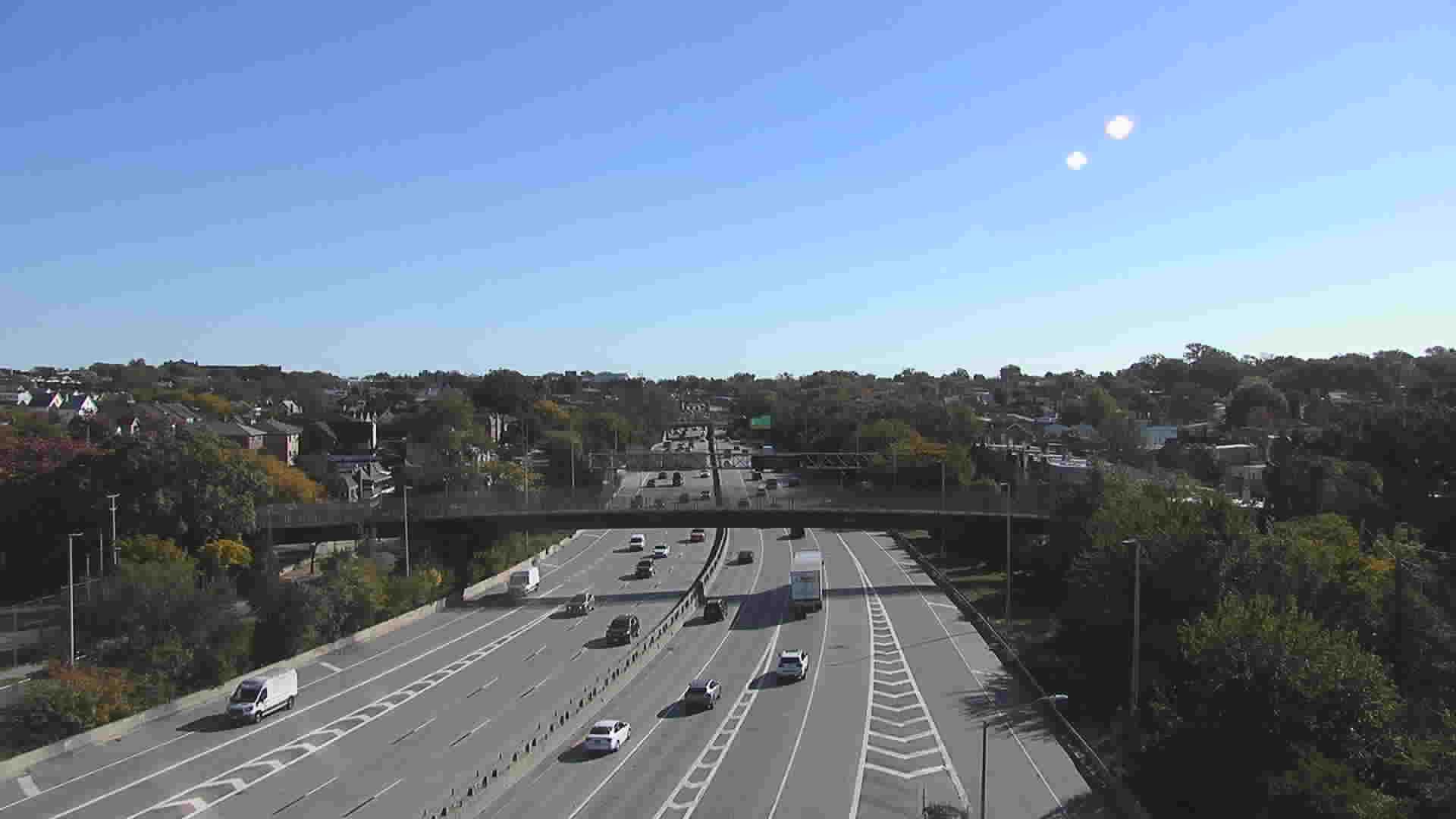 C5-LIE-11-EB_at_60th_St-Ex18 live camera view