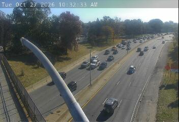 Cross Island Pkwy @ Union Tpke live camera view