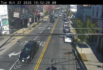 Hylan Blvd @ Bay St live camera view