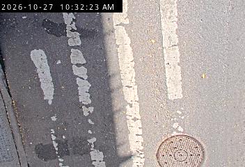 Roosevelt Ave @ Baxter Ave live camera view