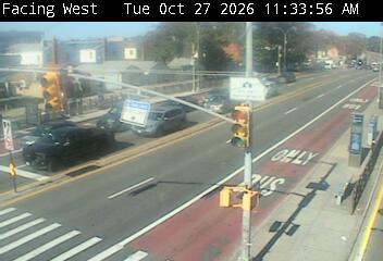 Woodhaven Blvd @ 101 Ave live camera view