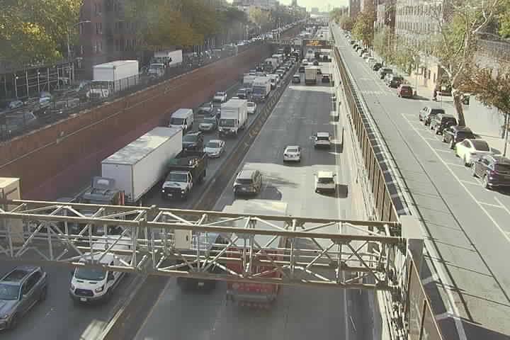 C2-BQE-06_WB_at_Congress_St-Ex27 live camera view