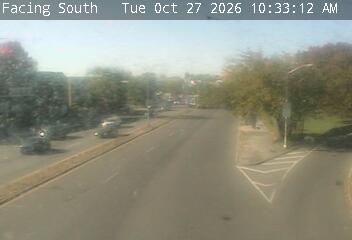 College Point Blvd @ Booth Memorial Ave live camera view