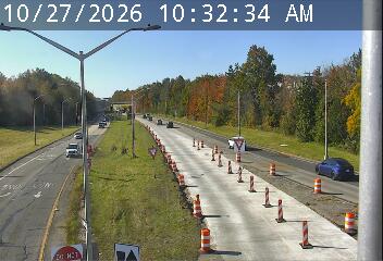 Drumgoogle Rd E @ Wainwright Ave live camera view