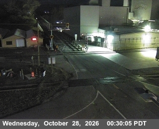 SR-211: Fernbridge (Looking South) live camera view