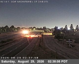 TVB40 -- US-101 : Carnadero Creek live camera view