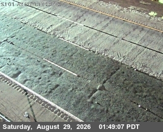TVB68 -- US-101 : Coyote Creek Bridge live camera view