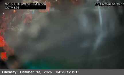 SR-1 : (824) NB PCH at Bluff Dr/West St live camera view