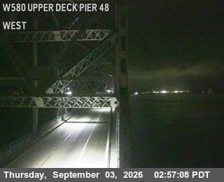 I-580 : Upper Deck Pier 48 live camera view