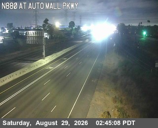 TVB05 -- I-880 : Auto Mall Parkway live camera view