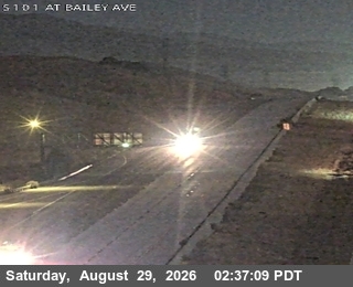 TVC65 -- US-101 : S101 at Bailey Av live camera view