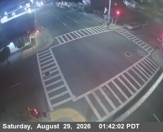 US-101: Eureka / 4th & L (Looking North) live camera view